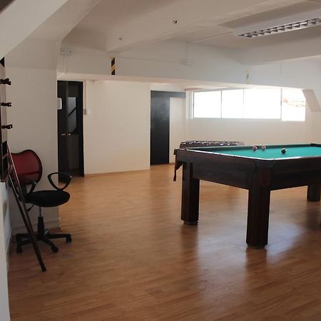 Alhambra Hotel Сан Антонио Екстериор снимка