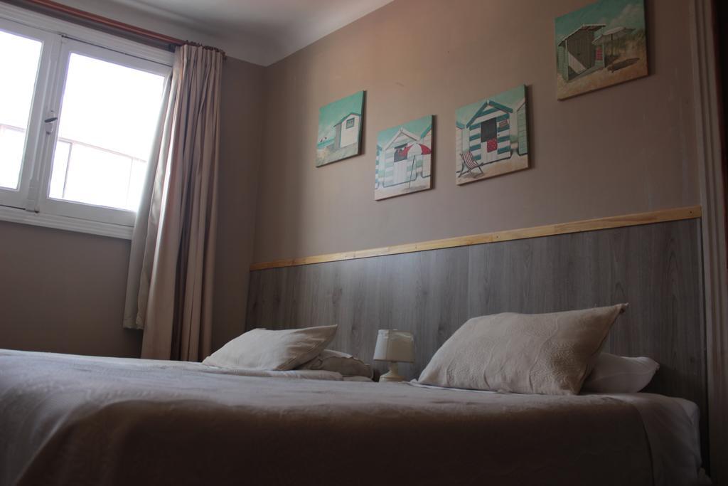 Alhambra Hotel Сан Антонио Екстериор снимка