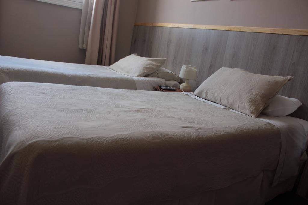 Alhambra Hotel Сан Антонио Стая снимка